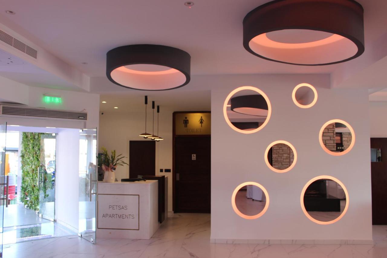 Petsas Apartments Коръл бей Екстериор снимка